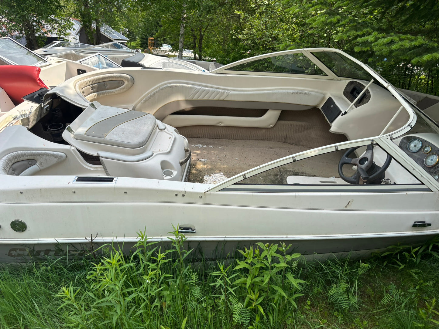 2000 Cutter 3-Panel Curved Windshield