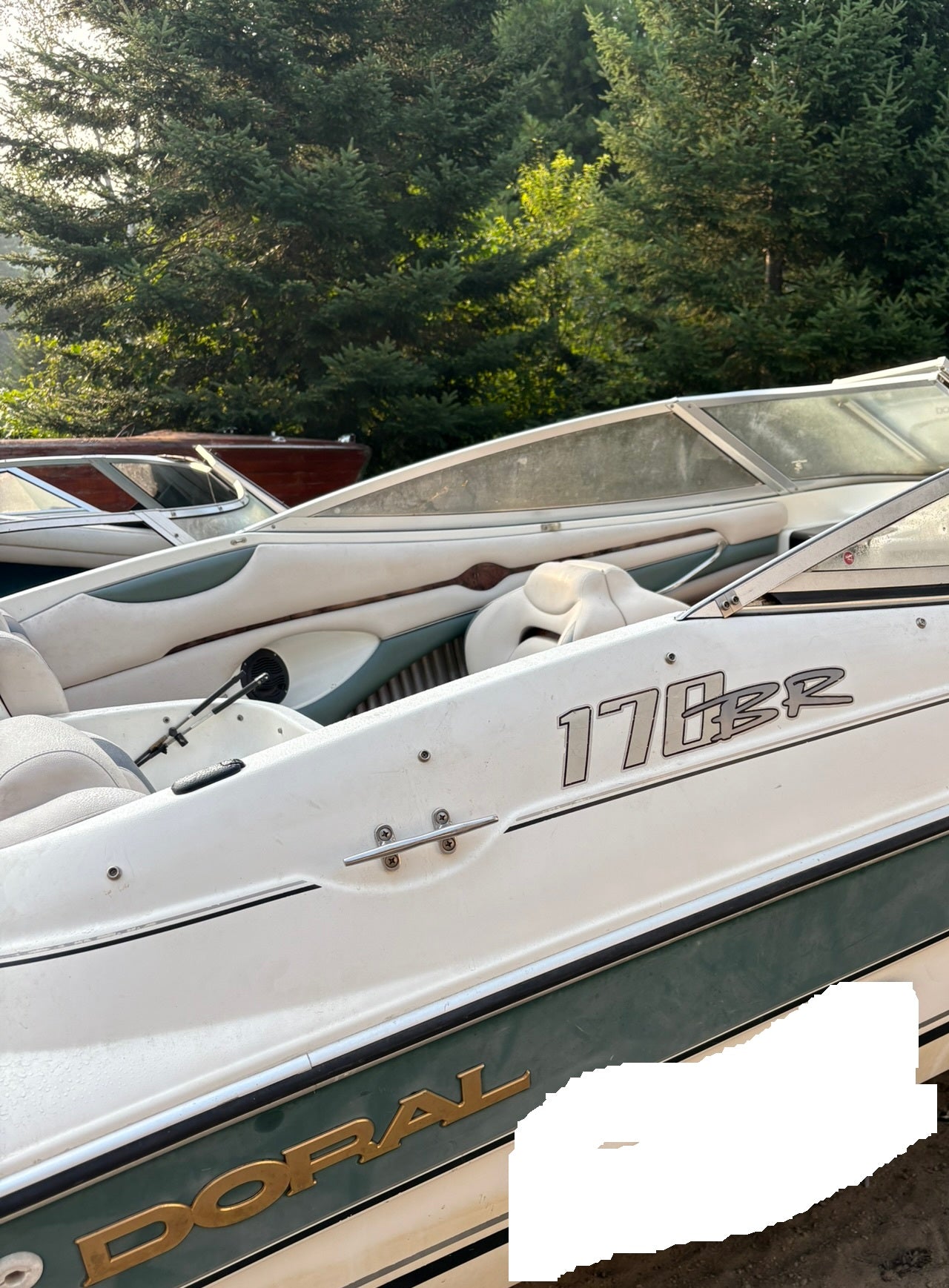 2000 Doral 170 BR 3-Panel Curved Windshield