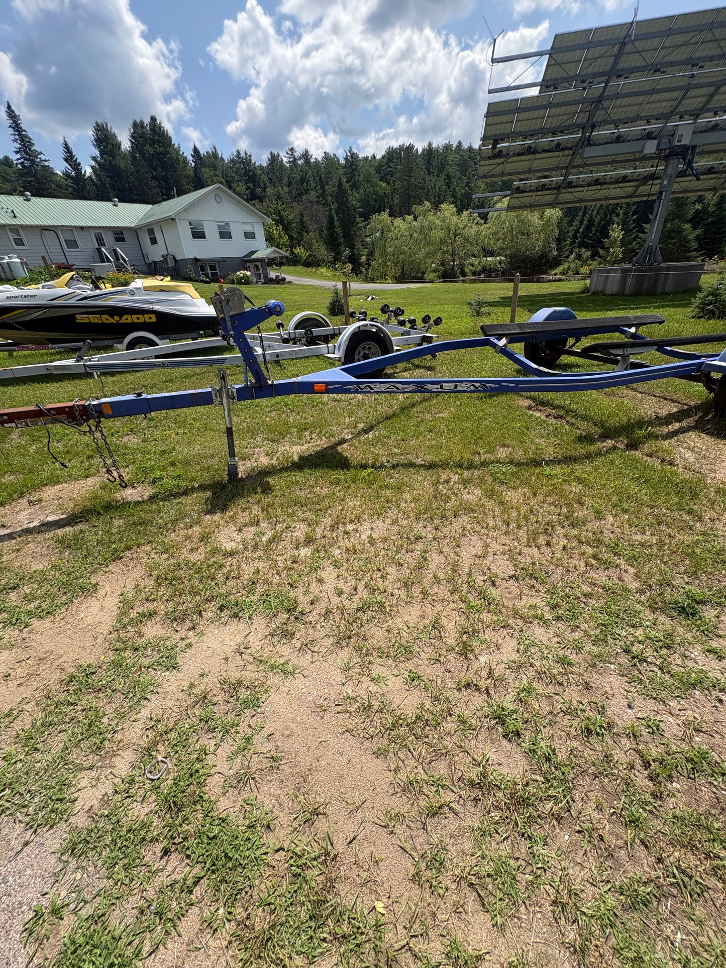 Maxum Boat Trailer - 18-20ft