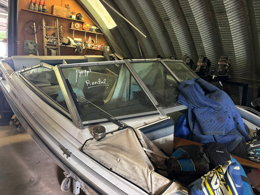 1988 Doral TRX 3-Panel Windshield