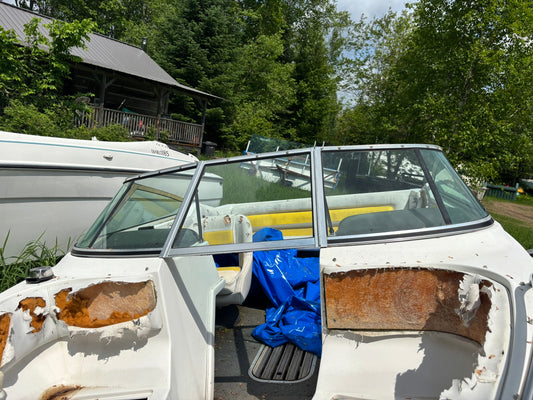 1991 Regal Valanti 170 3-Panel Curved Windshield