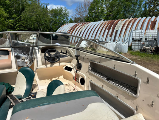 1999 Starcraft 1810 LX 3-Panel Curved Windshield
