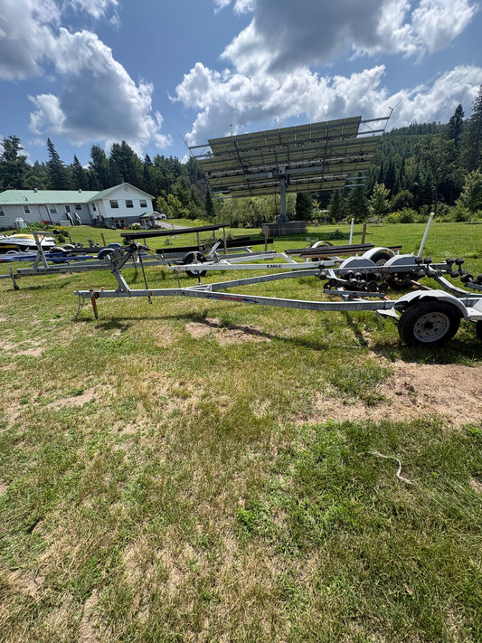 American Boat Trailer - 19-22ft